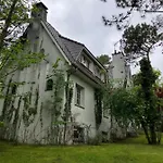 Holiday home En Foret